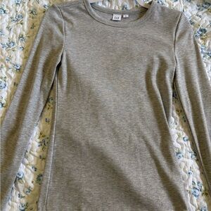 GAP Ribbed Long Sleeve Crewneck Top - sparkly Heather Gray